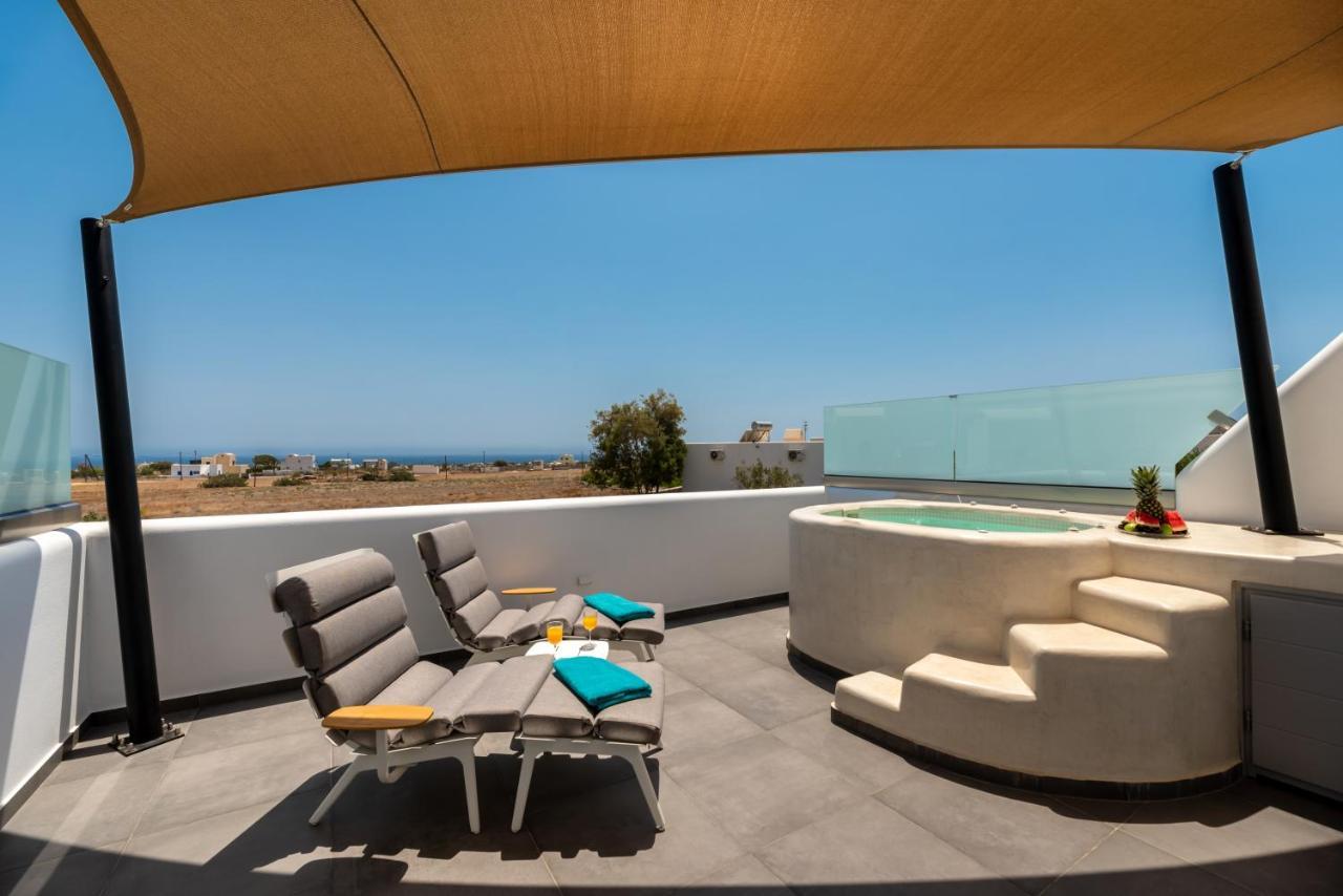 Modern Dome Homes Of Santorini Períssa Eksteriør bilde
